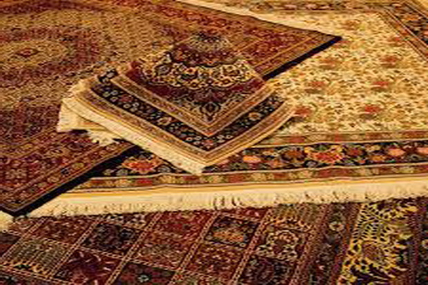 خوشه فرش دستبافت در آذربایجان غربی راه اندازی شد