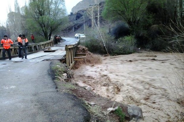 سیلاب 25 میلیارد ریال به راههای سبزوار خسارت زد