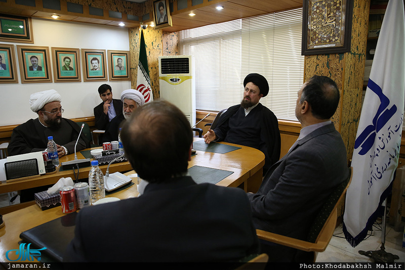 نشست بررسی «جایگاه اخلاق در ساحت های تربیت دانش آموزی با نگاهی به اندیشه تربیتی حضرت امام»