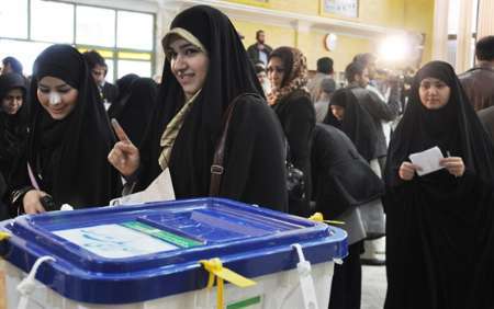 استاندار: بیش از 76 هزار رای اولی در استان اصفهان پای صندوق های رای می روند