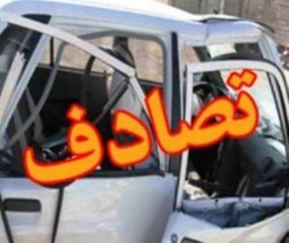 واژگونی خودرو در محور اردکان - نایین، 2کشته و یک مصدوم برجا گذاشت
