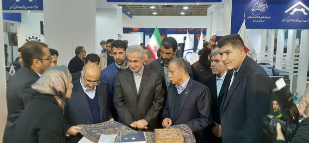 نمایشگاه توانمندی‌های استان کرمان در تبریز آغاز بکار کرد