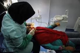 قصور دندانپزشک اراکی در مرگ&quot;روناک&quot; تایید شد  احتمال محرومیت از کار در انتظار پزشک خاطی