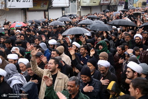 دسته عزاداری روز شهادت حضرت زهرا(س) با حضور آیت الله العظمی وحید خراسانی