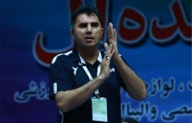 سرمربی تیم والیبال خاتم اردکان: روز خوبی مقابل شهرداری ارومیه نداشتیم
