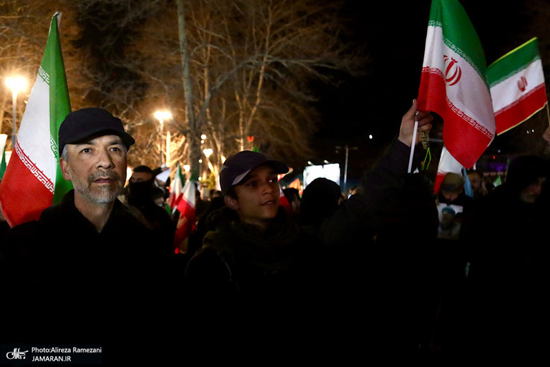 تجمع مردمی در میدان تجریش تهران