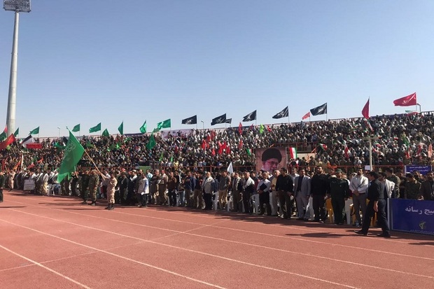 تجمع 20 هزار نفری بسیجیان قزوین آغاز شد
