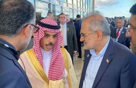 وزیر خارجه عربستان در دیدار با معاون رئیسی: نوع روابط تهران و ریاض بر منطقه تاثیرگذار است/ مصمم هستیم نگرانی‌های موجود را یک به یک مورد بحث قرار داده تا بتوان به نتیجه رسید