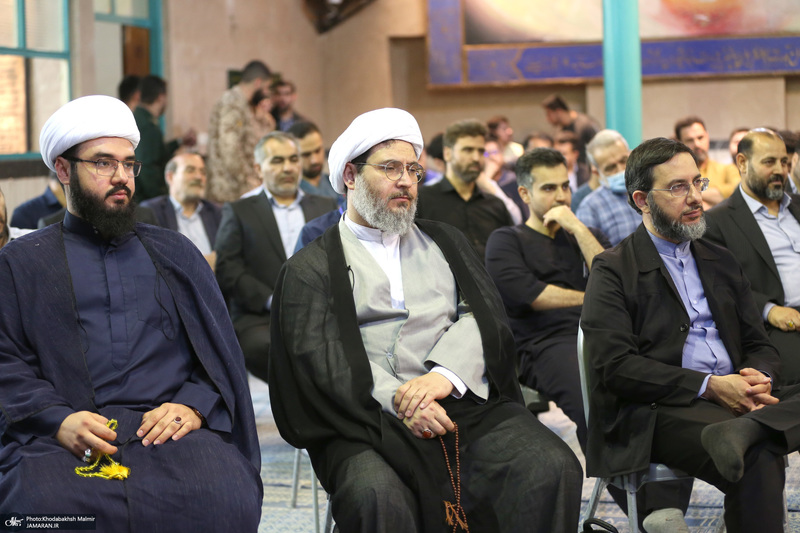 مراسم روز بزرگداشت معلم در حسینیه جماران