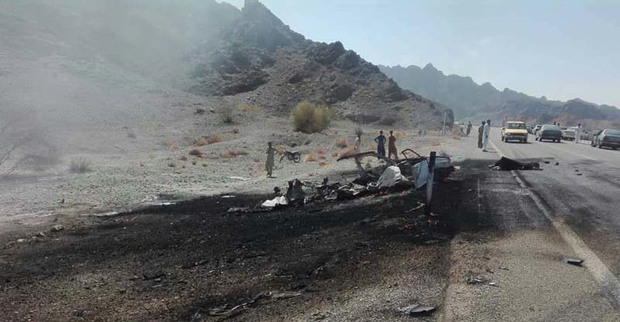 تصادف در مسیر ایرانشهر - سرباز سه کشته و 24 مجروح برجا گذاشت