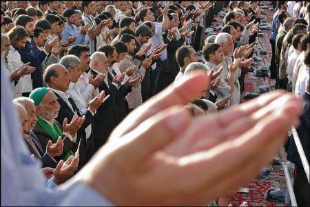 نماز عید سعید فطر به صورت متمرکز برگزار شود