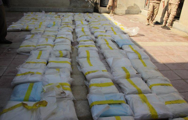 یک تن و 423 کیلوگرم مواد مخدر در مرز سراوان کشف شد