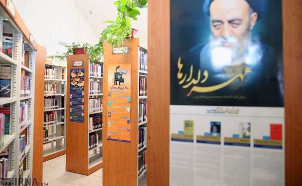 استقبال مردم از اجرای طرح کتابخانه گردی در صومعه سرا