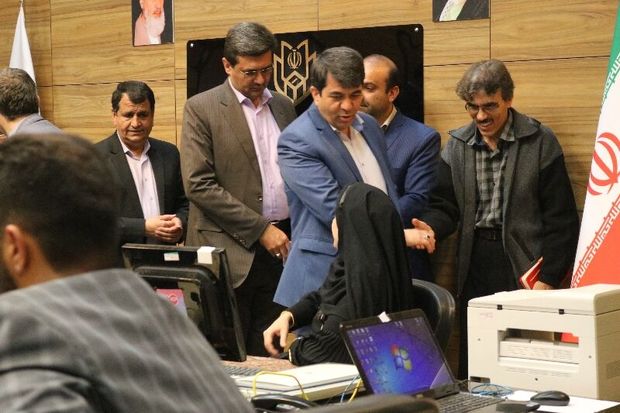 استاندار: حضور داوطلبان انتخابات در یزد، چشمگیر است