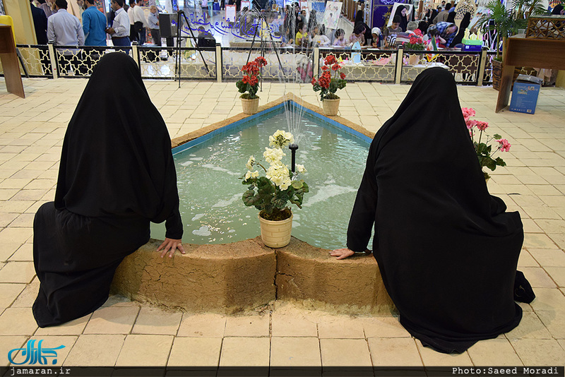 غرفه موسسه تنظیم و نشر آثار امام خمینی(س) در نمایشگاه بین المللی قرآن کریم
