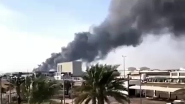 انصار الله یمن به امارات حمله کرد/ وقوع انفجارهای مهیب در فرودگاه ابوظبی