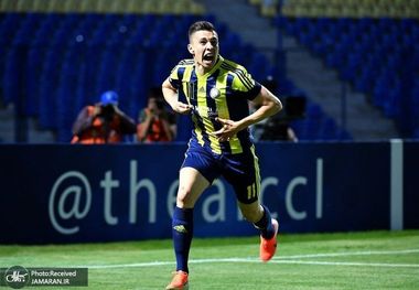 حضور مهاجم ازبکستانی در ایران برای پرسپولیسی شدن