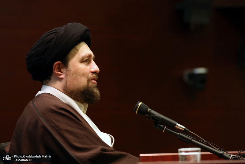 دیدار رئيس و جمعی از كاركنان سازمان فرهنگ و ارتباطات اسلامي با سید حسن خمینی