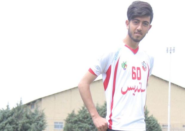 فوتبالیست ارومیه ای به تیم جوانان پیکان تهران پیوست