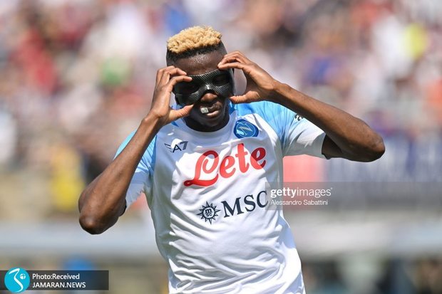 مهاجم ناپولی رسما در گالاتاسرای ماندنی شد