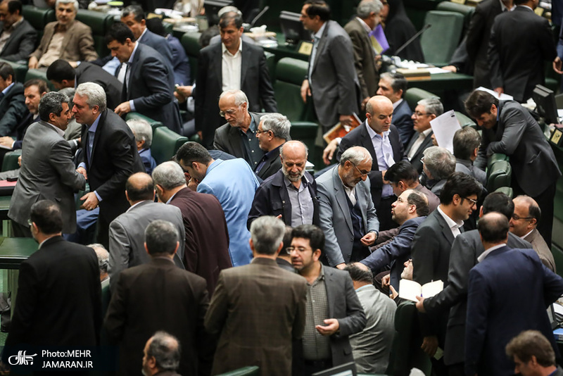حاشیه حضور حسن روحانی در مجلس + تصاویر