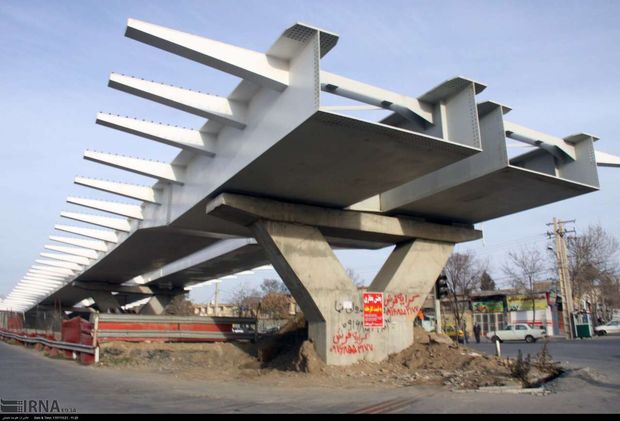 امسال ۷۸ میلیارد ریال اعتبار برای تکمیل پل رودکی بروجرد اختصاص یافت