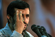 واکنش احمدی نژاد به عکسش با ساشا سبحانی 
