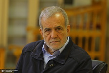 پزشکیان: تلاش می‌کنیم جنگ با عزت، حکمت و مصلحت به پایان برسد/ عبور از چالش‌های پیش رو بدون حضور و حمایت مردم ممکن نیست/ آتش‌نشانان در خط مقدم ایثار ایستادند و جان هزاران نفر را نجات دادند