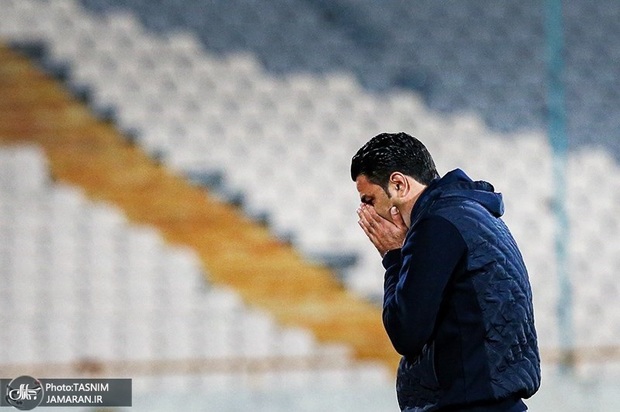 نکونام: تمرکزمان روی لیگ است؛ نه جام حذفی/ پنجره‌ بسته نقل و انتقالات توان تجدید قوا را از ما گرفت
