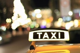 پرداخت کرایه‌های تاکسی در ارومیه الکترونیکی می‌شود