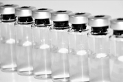 تحریم‌ نمی‌گذارد ایران واکسن کرونا را پیش خرید کند