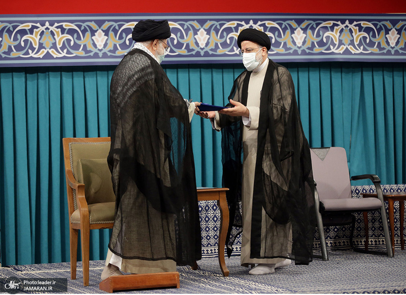 مراسم تنفیذ حکم سیزدهمین دوره ریاست جمهوری اسلامی ایران‌ توسط رهبر انقلاب