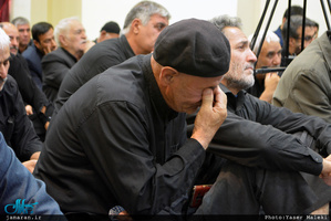 دیدار اعضای هیئت های مذهبی و پایگاه کمک رسانی به خانواده های بی سرپرست و ایتام مراغه با  سید حسن خمینی