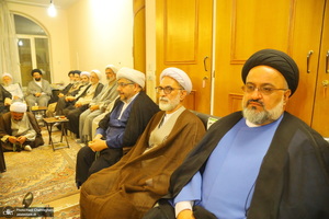 نشست علمی با موضوع  امام خمینی(ره) نهضت و نظام اسلامی