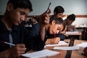 بطحائی: ٩٠ هزار کودک غیر ایرانی در مدارس ثبت‌نام نکرده‌اند