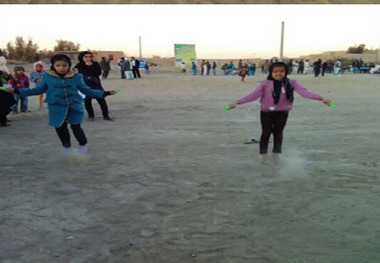 جشنواره بازی های بومی و محلی همزمان با هفته وحدت در زابل برگزار شد