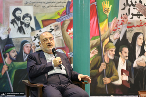 دیدار جمعی از معاونین و سفرای سابق وزارت خارجه‎‎ با سید حسن خمینی