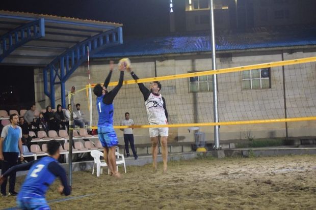 مسابقات والیبال ساحلی جام رمضان در ارومیه آغاز شد
