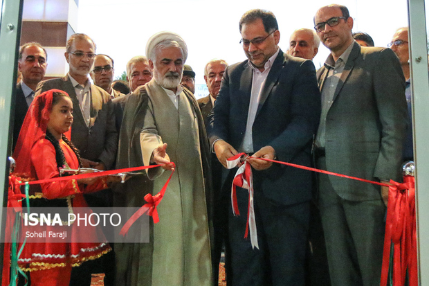 نخستین جشنواره ملی گردشگری و پنجمین نمایشگاه سراسری صنایع دستی در ارومیه آغاز به کار کرد