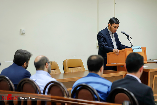دادگاه متهمان به اخلال در نظام ارزی مرتبط با حوزه بانک مرکزی برگزار شد
