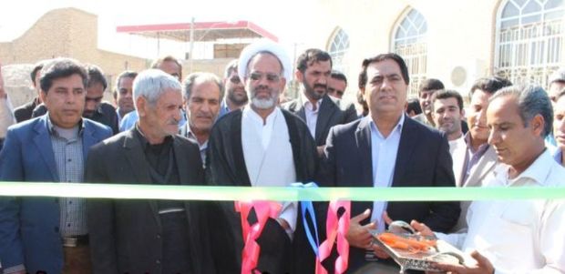 نمایشگاه دستاوردهای انقلاب اسلامی در عنبرآباد افتتاح شد