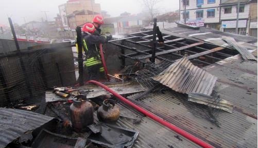پوشش ۴۲ مورد حریق، حادثه و خدمات ایمنی توسط آتش‌نشانان شهر باران