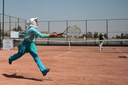 آذربایجان غربی قهرمان مسابقات تنیس نوجوانان دختر کشور شد