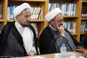 جلسه شورای معاونین و مدیران موسسه در اصفهان