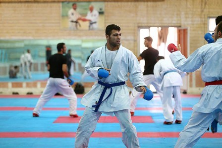 ذبیح اله پورشیب کاراته کا ایلامی به مسابقات قهرمانی آسیا اعزام می شود