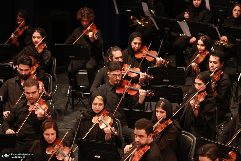 ارکستر موسیقی ملی ایران به مناسبت روز ملی خلیج‌فارس