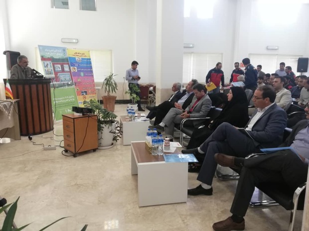 همایش روز جهانی ایمنی و بهداشت حرفه ای در اردکان برگزار شد