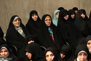 دیدار مسئولان نظام و میهمانان کنفرانس وحدت اسلامى‌ با رهبر معظم انقلاب