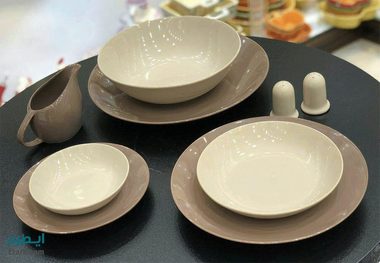 برای لاغر شدن در ظروف بلند و باریک غذا بخورید
