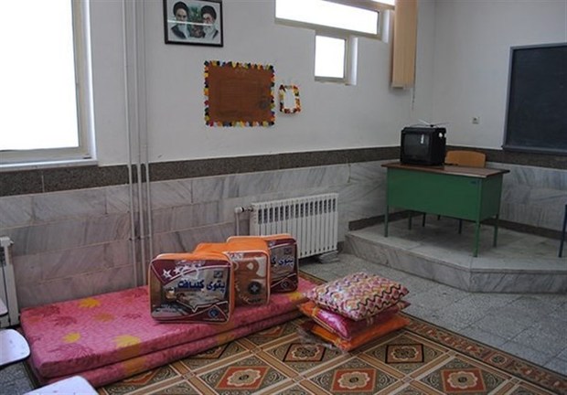 55 هزار نفر در مدارس لرستان اسکان یافتند